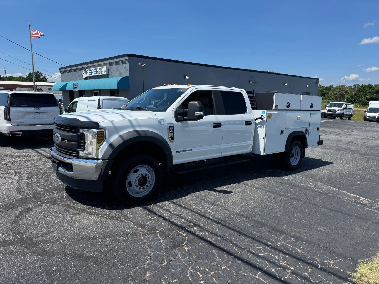 ford f-450 super duty chassis cab 2019 1FD0W4HT9KEC83956 image ford f-450 super duty chassis cab 2019 1FD0W4HT9KEC83956 image